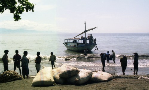 Bali_boat_1992b s